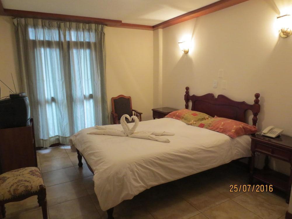 Hotel Cumanda Alfaro Ngoại thất bức ảnh