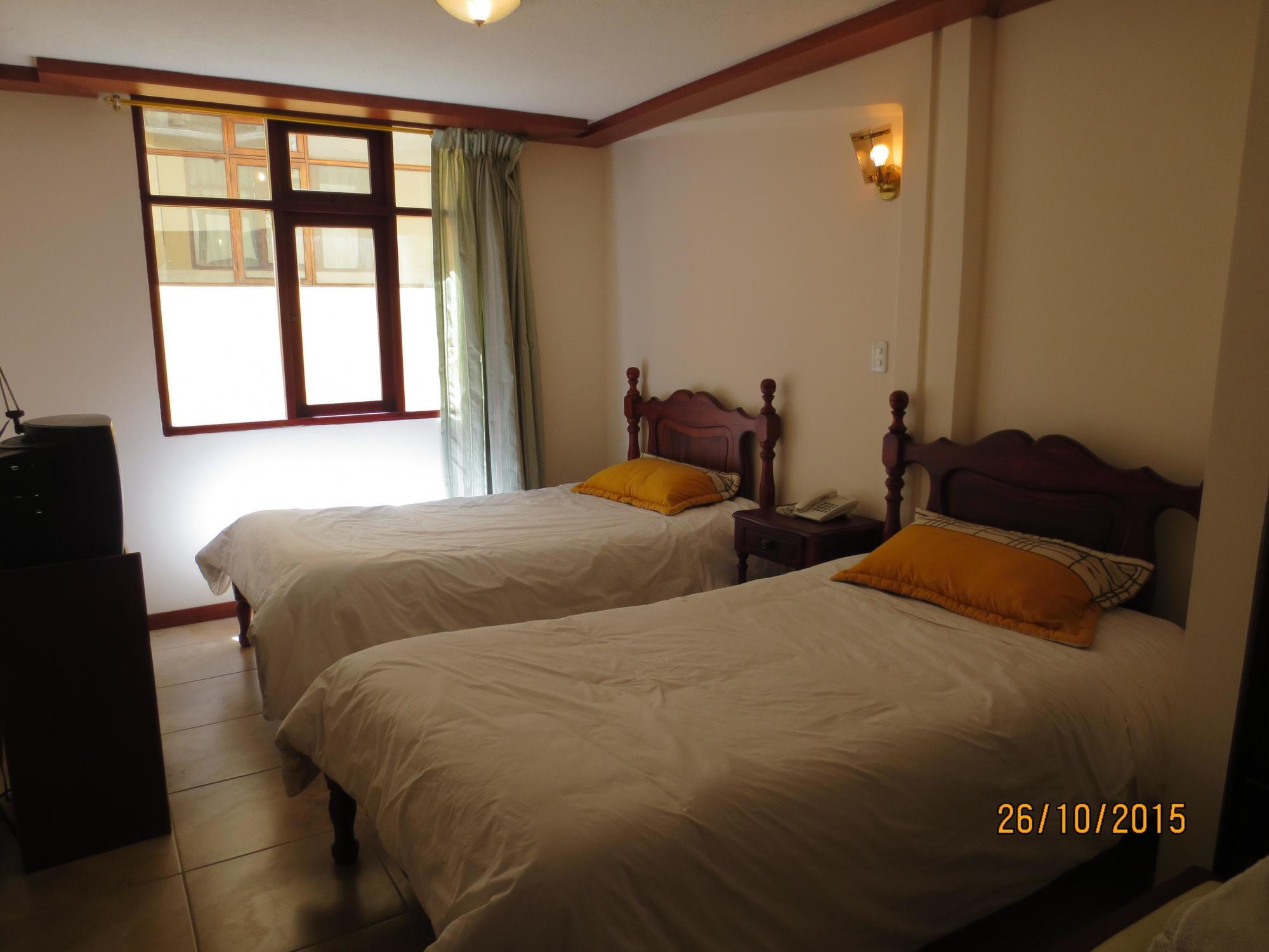 Hotel Cumanda Alfaro Ngoại thất bức ảnh